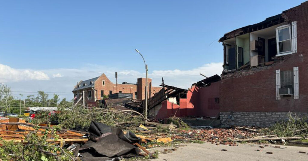 STL Tornado 2